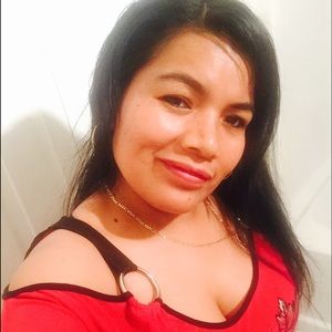 Meet your Posher, Rocio